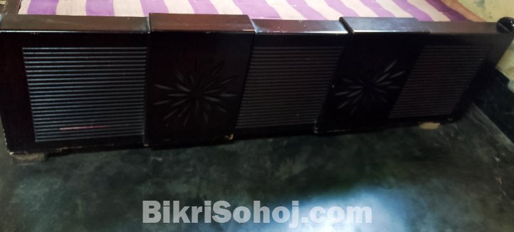 প্লাইউডের তৈরি খাট